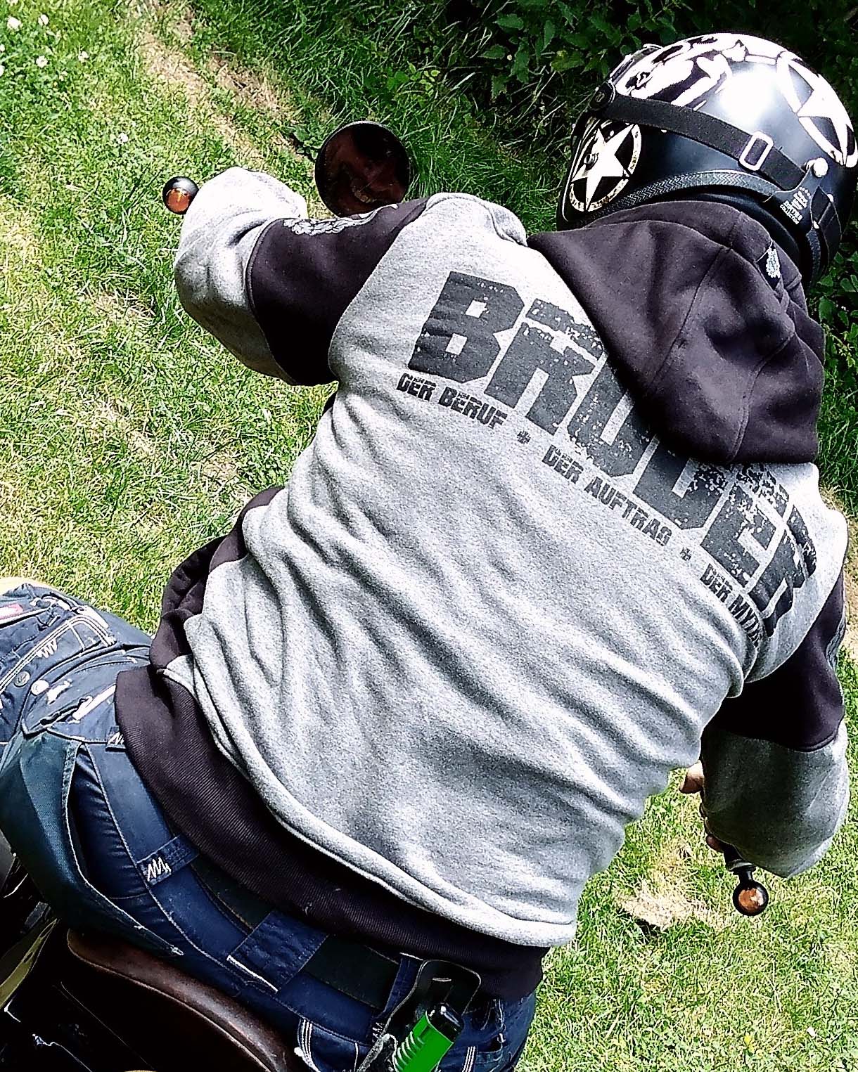 HOODY SWEATJACKE BRUDER