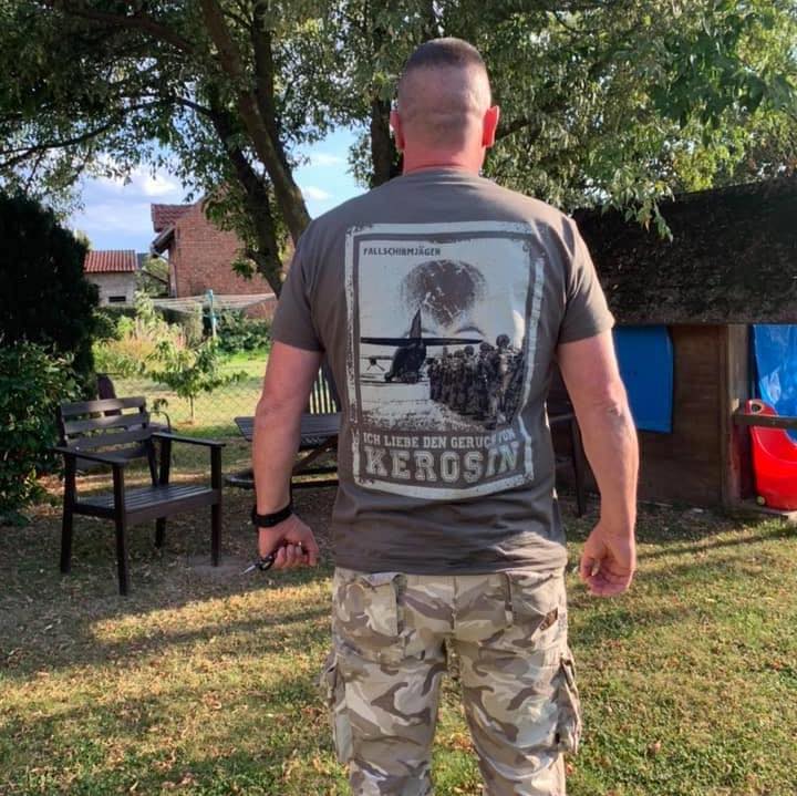 "Kerosin" T-Shirt, army-green