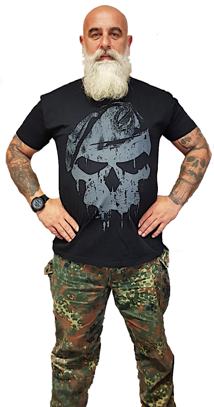 Fallschirmjg.-Skull / T-Shirt, schwarz